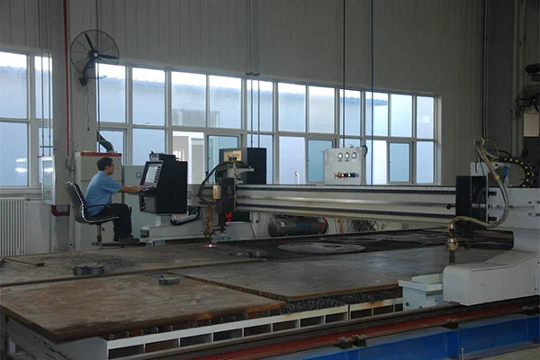 Станок газовой резки с ЧПУ
